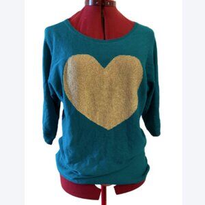 Three-quarter sleeve turquoise sweater with a gold heart on the front - Large
